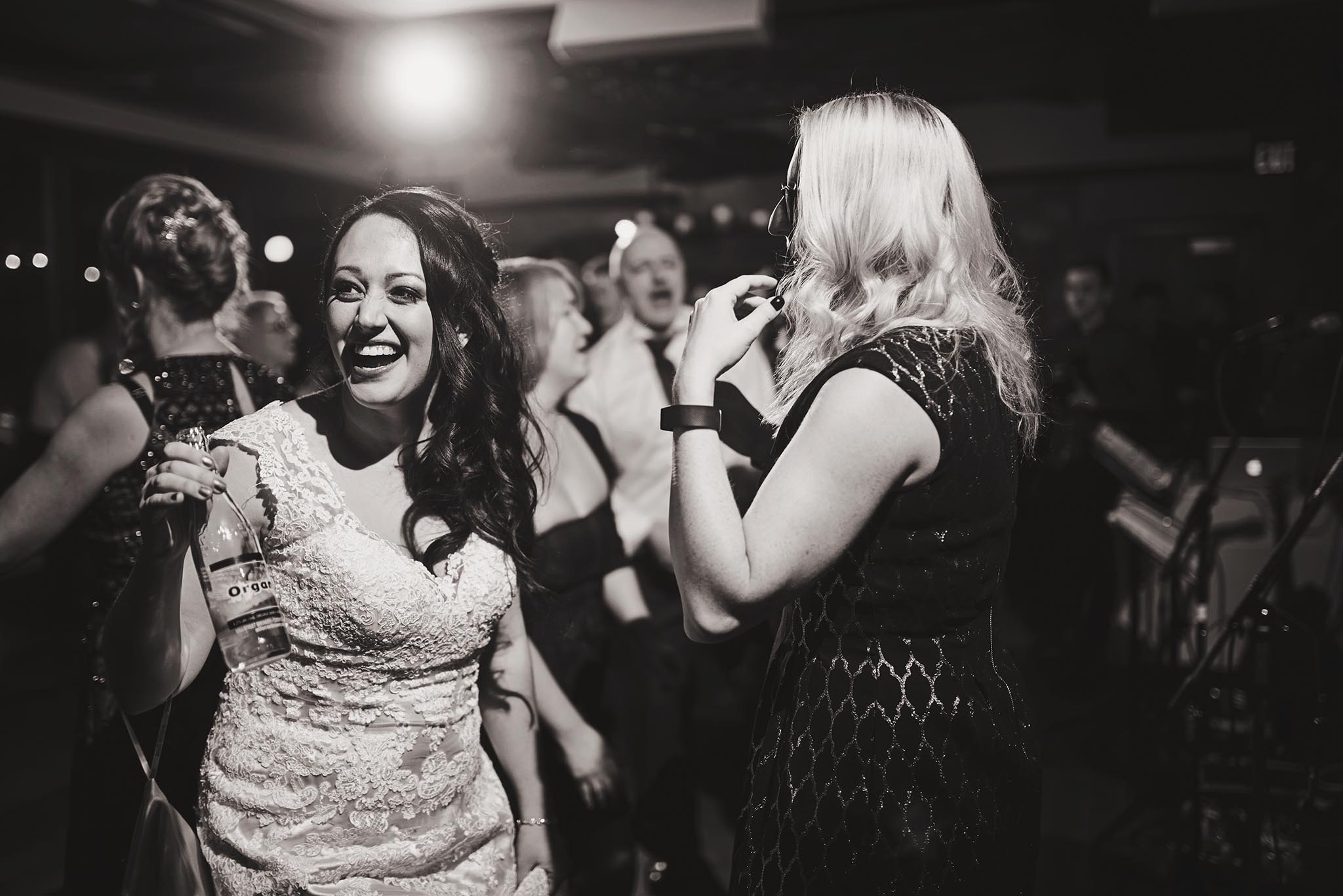 Peter-Bendevis-Photography-Kris-Laura-Cambridge-Mill-Winter-Wedding44